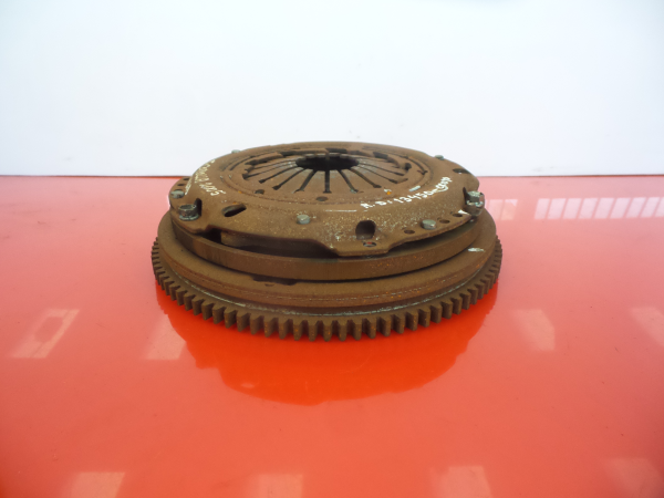 Volante motor TOYOTA Corolla Hatchback (_E12_)