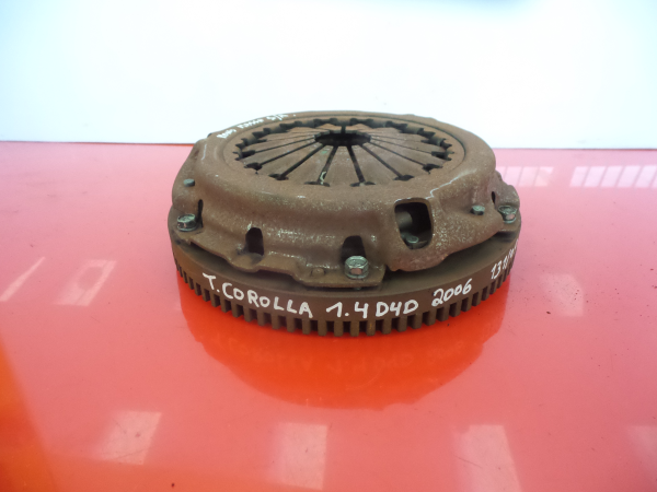 Volante motor TOYOTA Corolla Hatchback (_E12_)