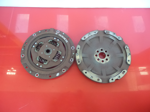 Volante motor TOYOTA Prius Hatchback (_W3_) Imagem-3