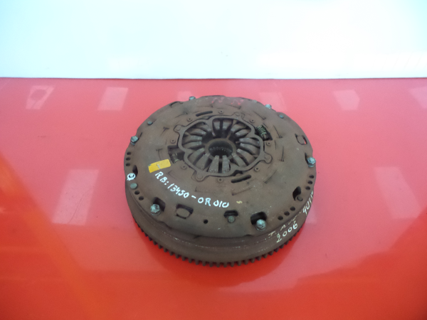 Volante motor TOYOTA Avensis Wagon (_T25_) Imagem-1