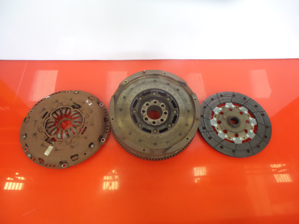 Volant moteur LEXUS IS II (GSE2_, ALE2_, USE2_) Imagem-3