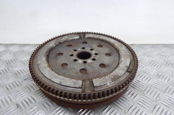 Volante motor TOYOTA Avensis Liftback (_T25_) Imagem-3