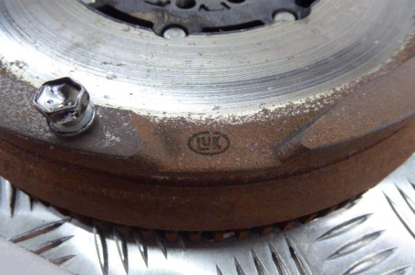 Volante motor TOYOTA Avensis Liftback (_T25_) Imagem-4