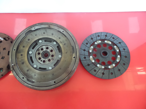 Volante motor HONDA Civic VIII Hatchback (FN_, FK_) Imagem-5