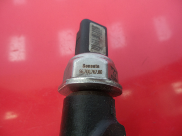 Rampe d'injection VOLVO V50 (MW) Imagem-3