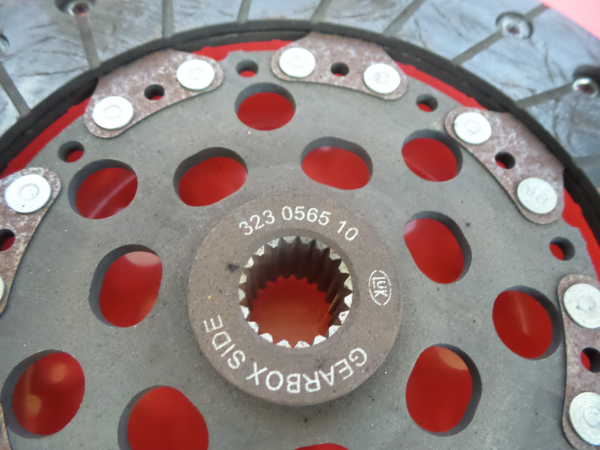 Volante motor MITSUBISHI Carisma Hatchback (DA_) Imagem-6