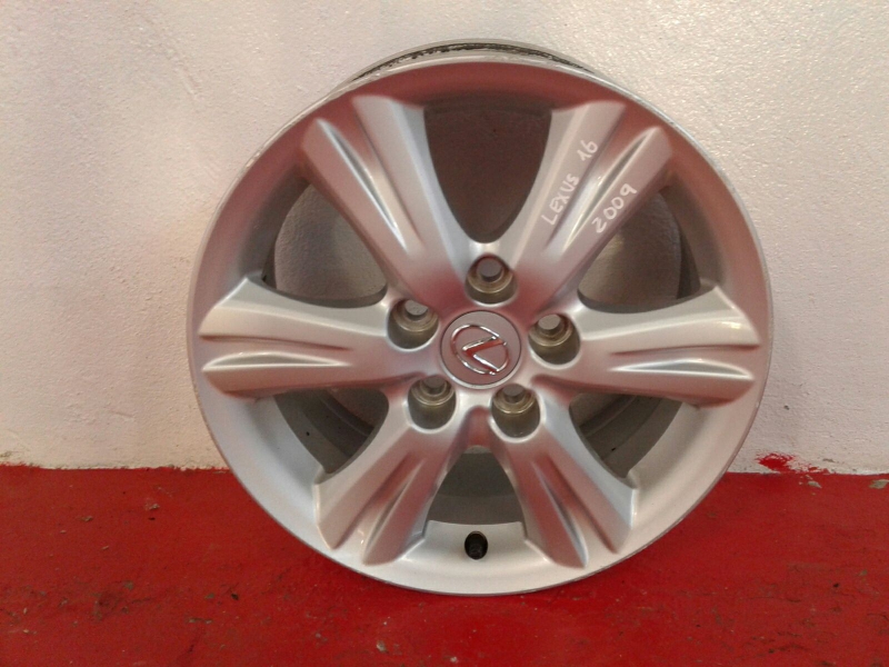 Jante Avant Droite LEXUS IS II (GSE2_, ALE2_, USE2_) Imagem-1