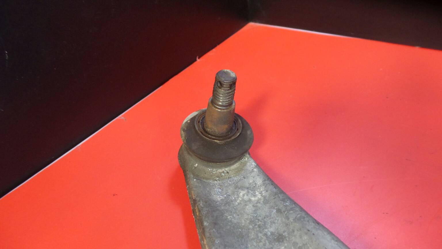 Bras de suspension Avant Droite HONDA Civic VIII Hatchback (FN_, FK_) Imagem-1