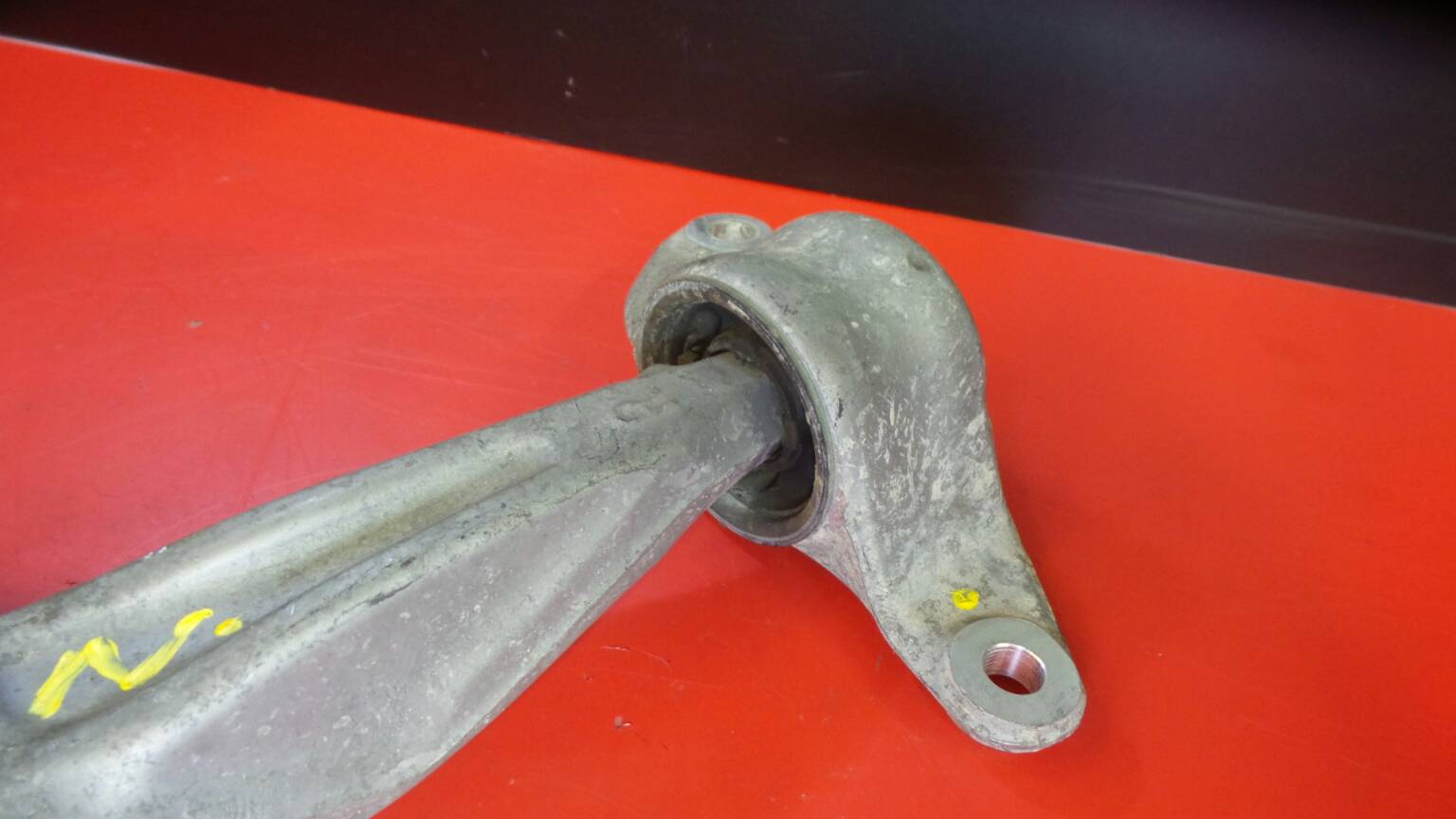 Bras de suspension Avant Droite HONDA Civic VIII Hatchback (FN_, FK_) Imagem-3