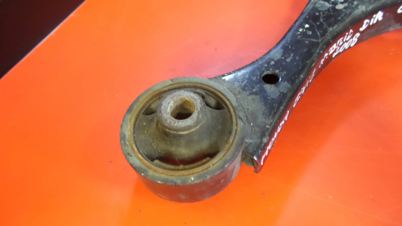 Bras de suspension Avant Droite HONDA Civic VIII Sedan (FD_, FA_) Imagem-2