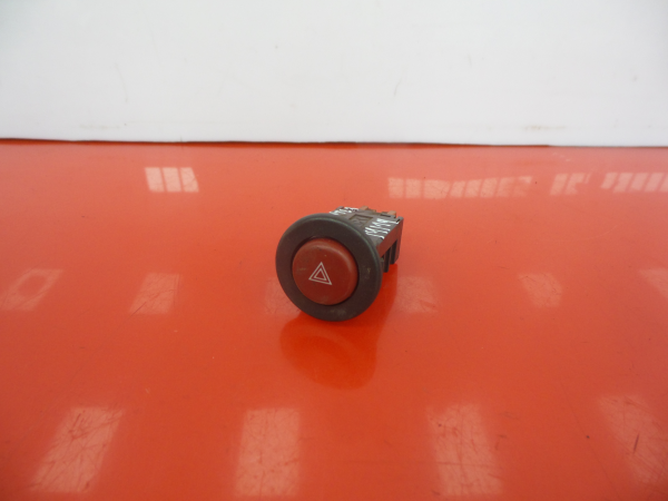 Bouton / interrupteur électromécanique  MITSUBISHI Canter (FB7, FB8, FE7, FE8) VII