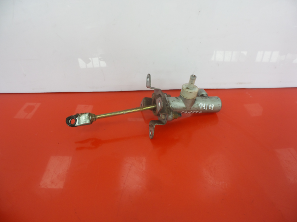 Pompe d'embrayage MITSUBISHI Canter (FB7, FB8, FE7, FE8) VII