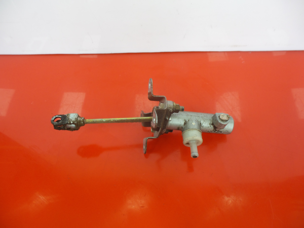 Pompa della frizione MITSUBISHI Canter (FB7, FB8, FE7, FE8) VII Imagem-3