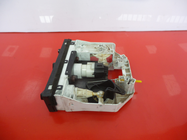 Comando clima MITSUBISHI Canter (FB7, FB8, FE7, FE8) VII Imagem-3