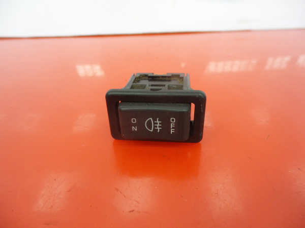 Botón / interruptor electromecánico MITSUBISHI Canter (FB7, FB8, FE7, FE8) VII Imagem-1