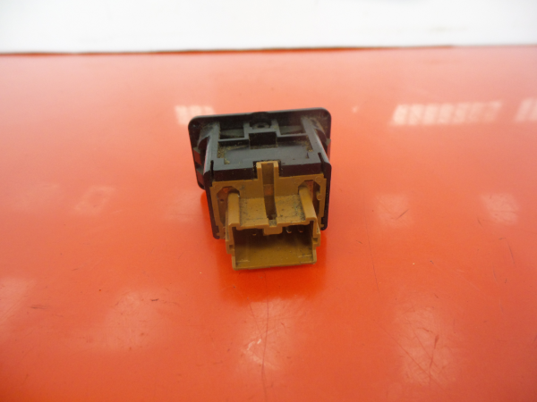 Botón / interruptor electromecánico MITSUBISHI Canter (FB7, FB8, FE7, FE8) VII Imagem-3