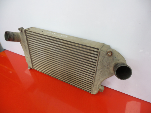 Radiatore intercooler MITSUBISHI Canter (FB7, FB8, FE7, FE8) VII Imagem-2