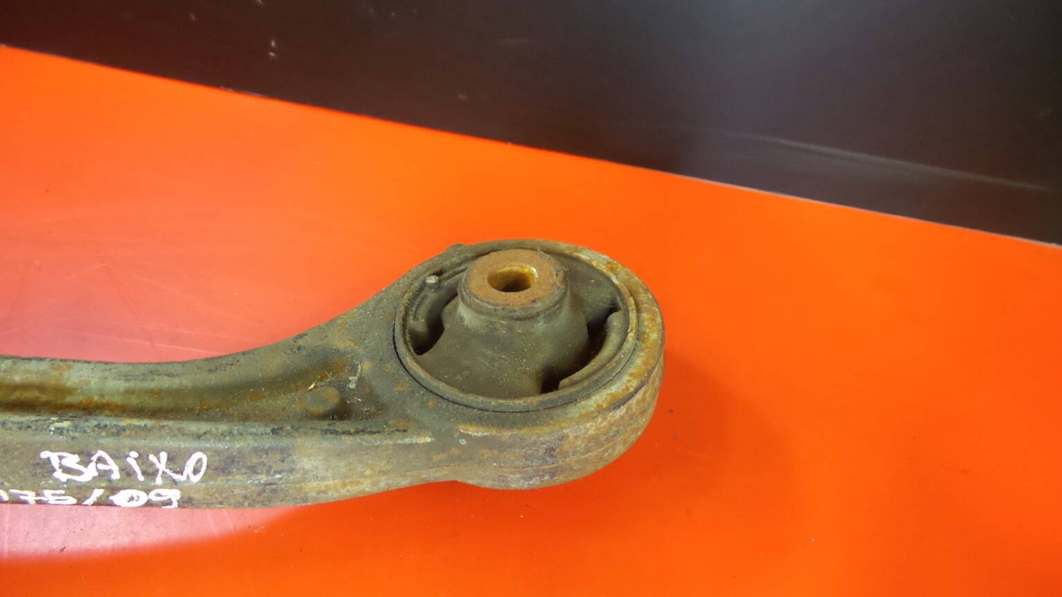 Bras de suspension Avant Droite HONDA Accord VII Sedan (CL_, CN_) Imagem-1