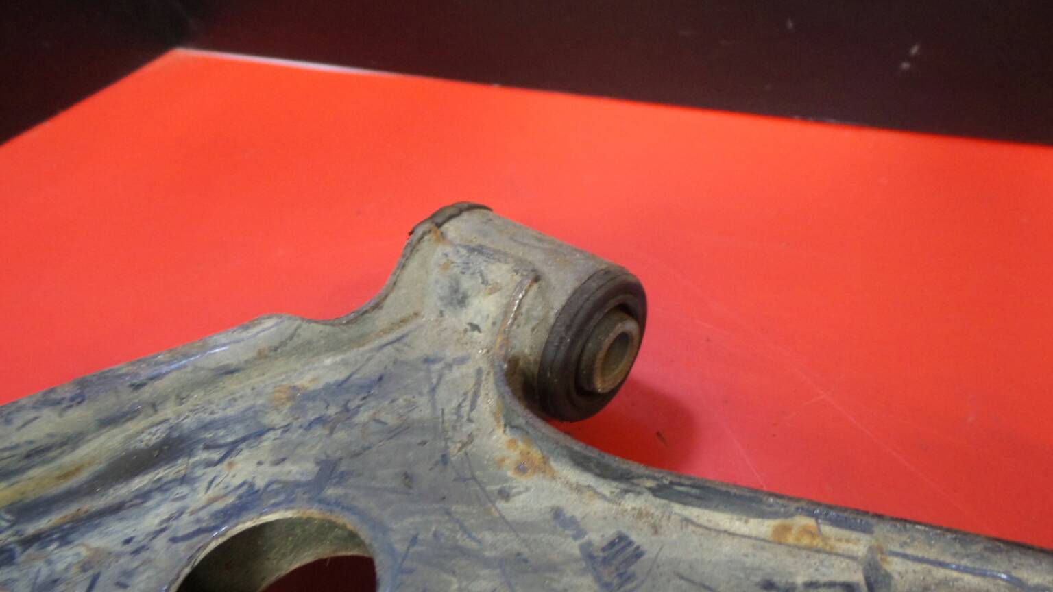 Bras de suspension Avant Droite HYUNDAI Coupé (RD) Imagem-2