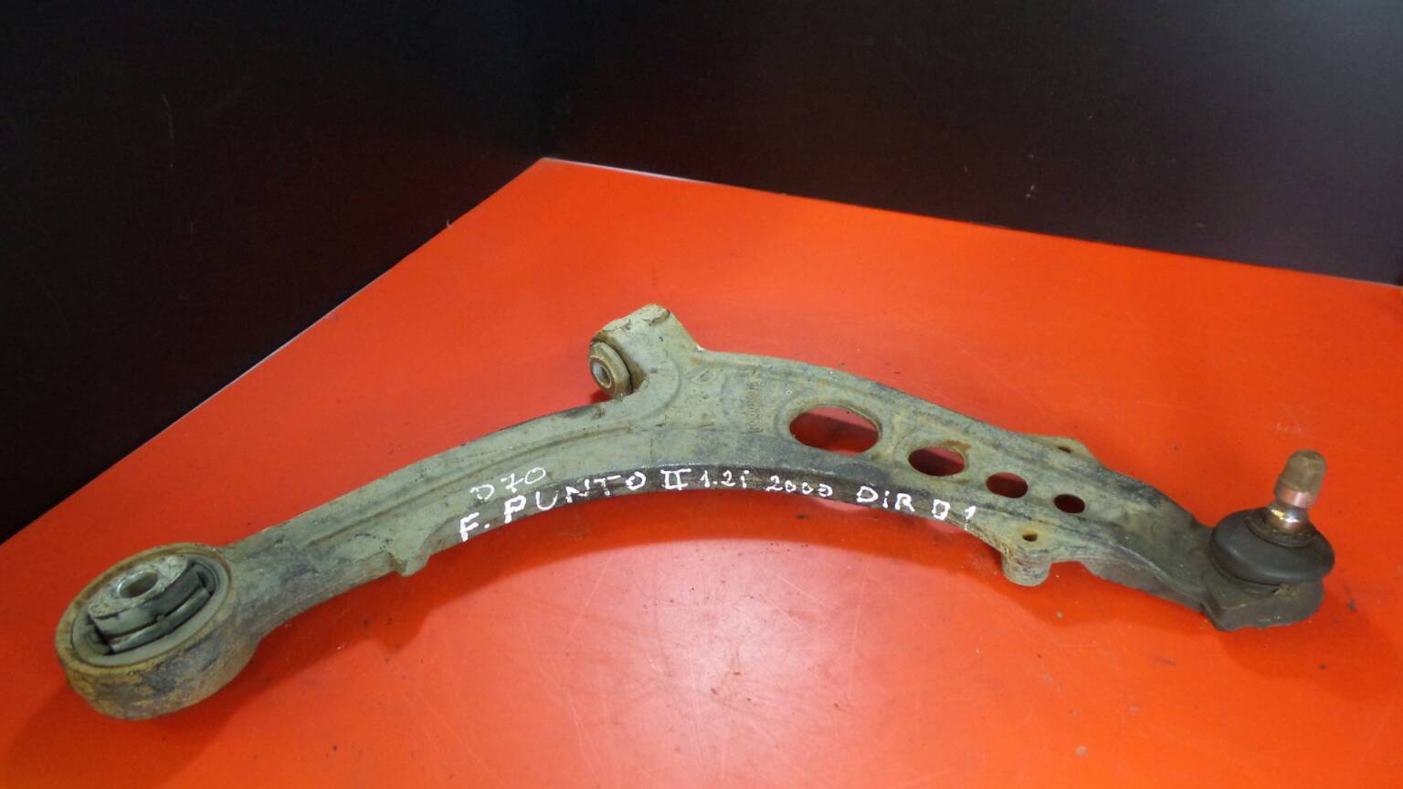 Braccio di sospensione anteriore destra FIAT Punto (188_)