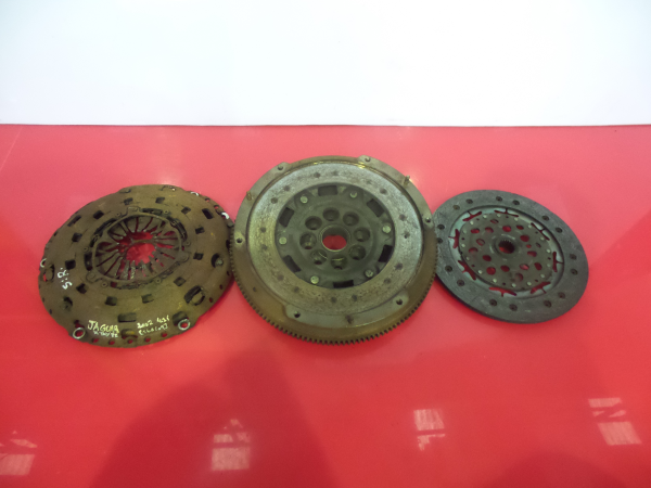 Volano JAGUAR X-Type (X400) Imagem-2