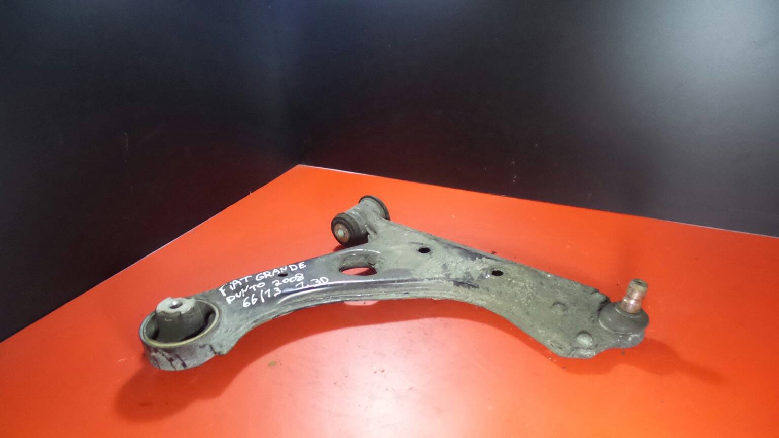 Braccio di sospensione anteriore destra FIAT Grande Punto (199_)