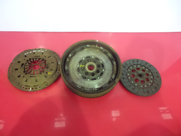 Volante motor MERCEDES-BENZ Classe A (W169) Imagem-2