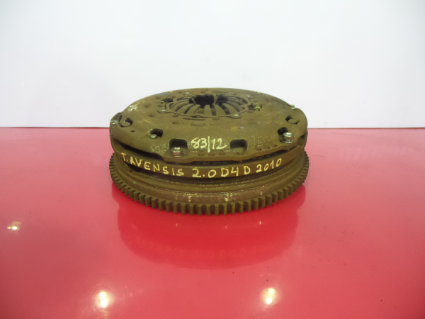 Volante motor TOYOTA Avensis Wagon (_T27_)