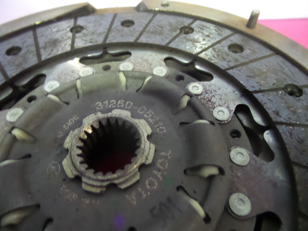 Volante motor TOYOTA Avensis Wagon (_T27_) Imagem-5