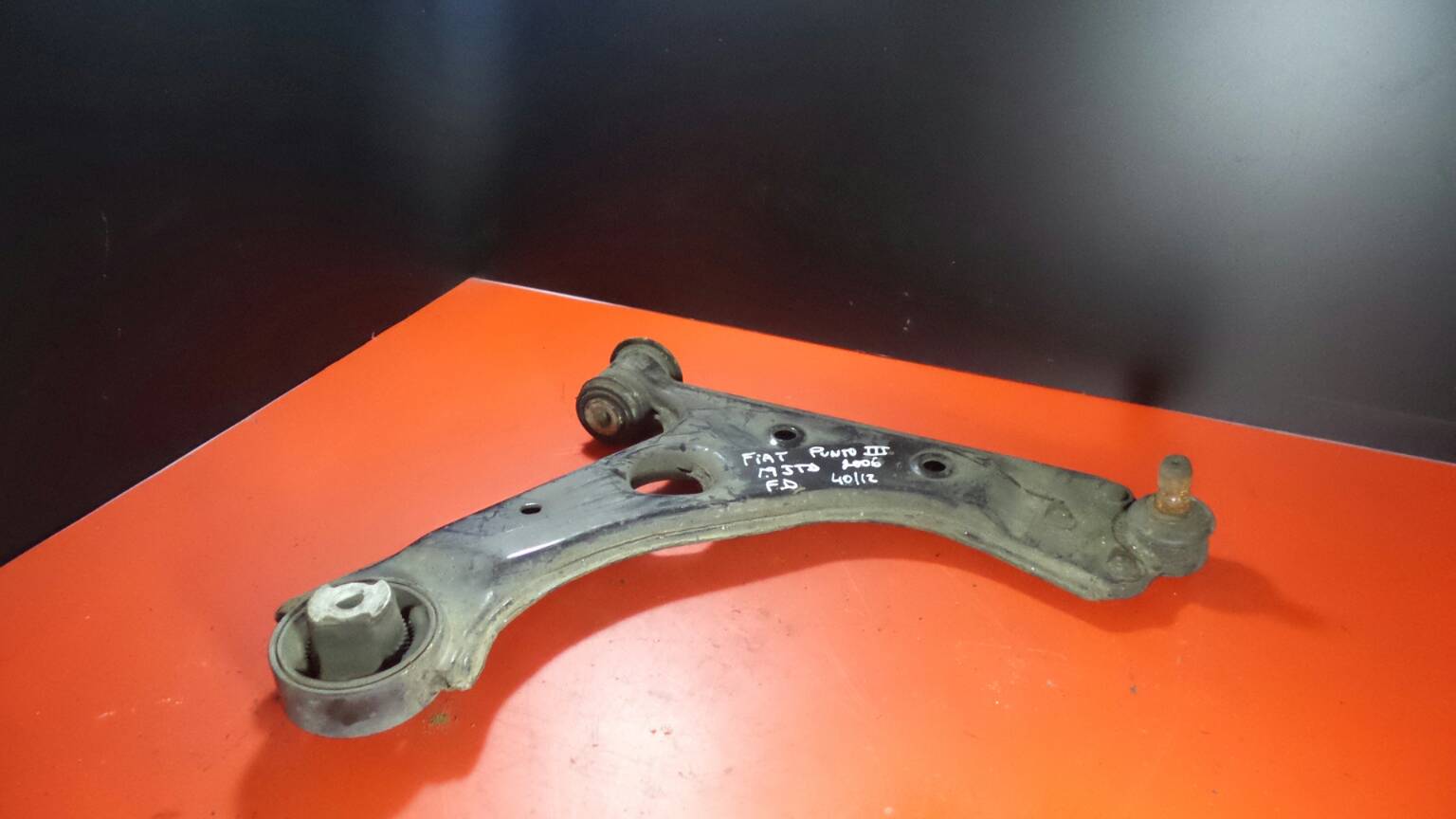 Right front suspension arm FIAT Grande Punto (199_)
