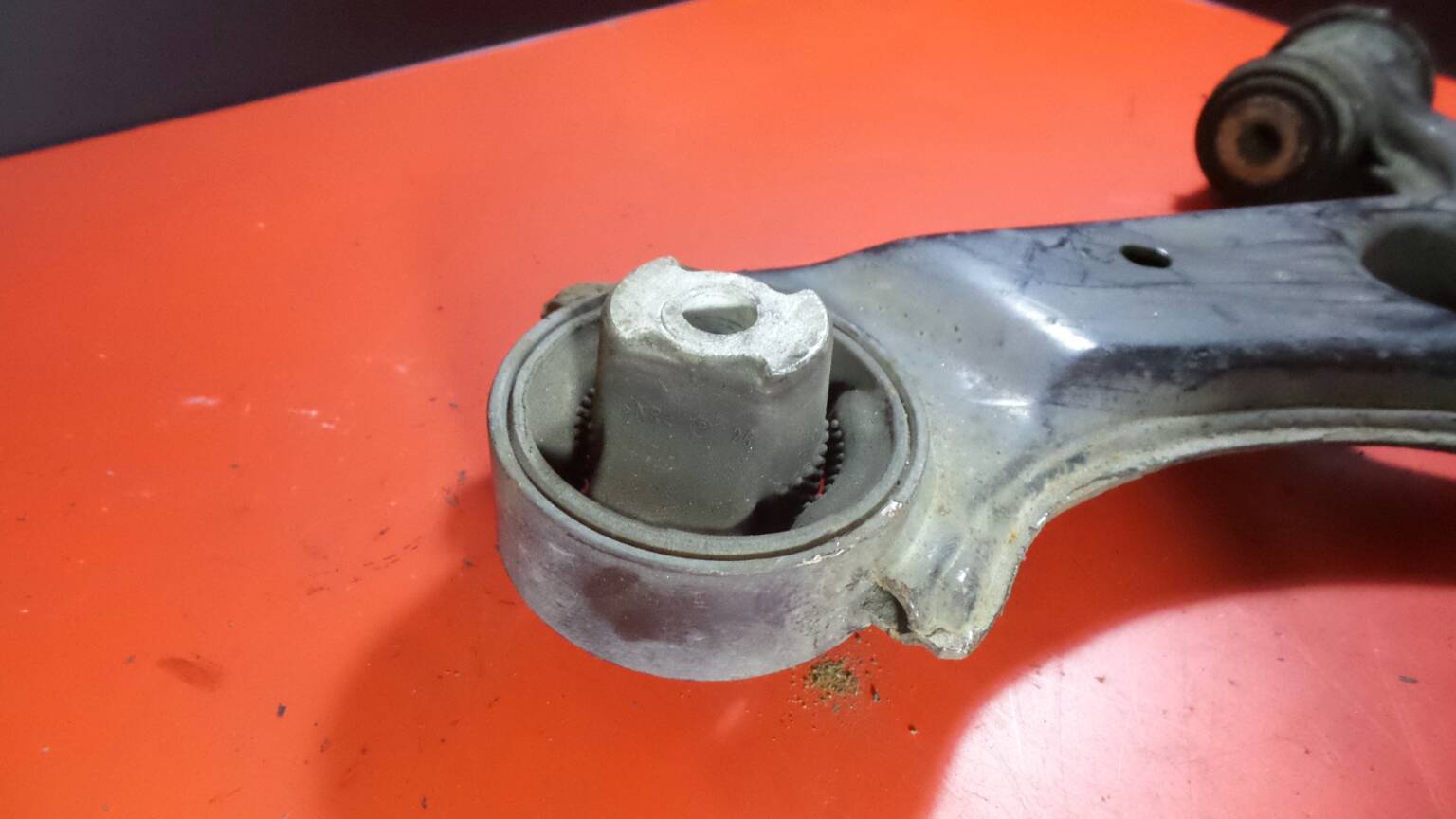 Right front suspension arm FIAT Grande Punto (199_) Imagem-1