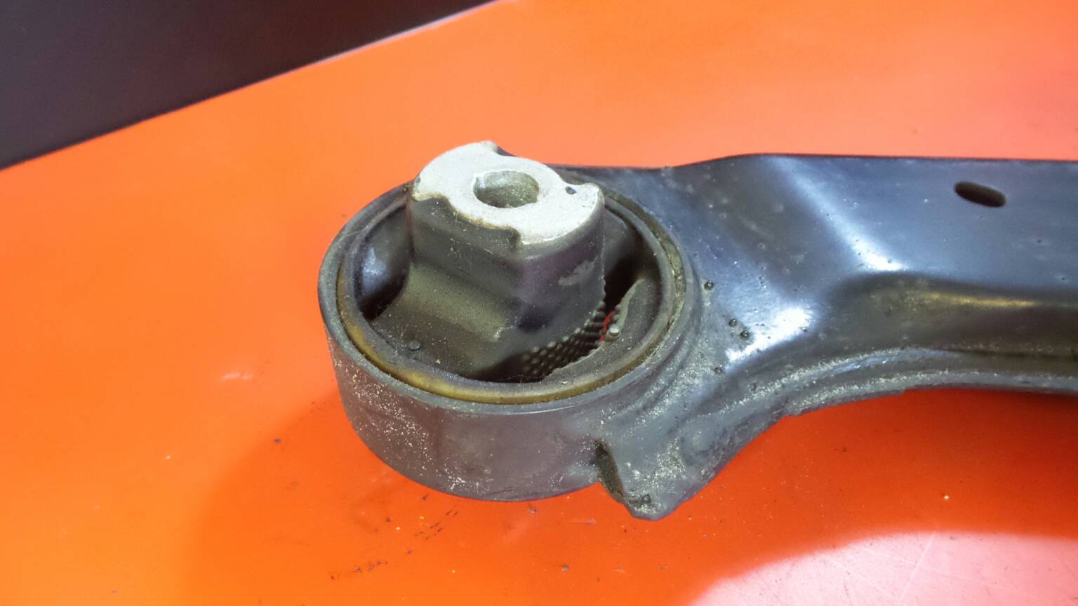 Braço de suspensão frente direito ALFA ROMEO Mito (955_) Imagem-3