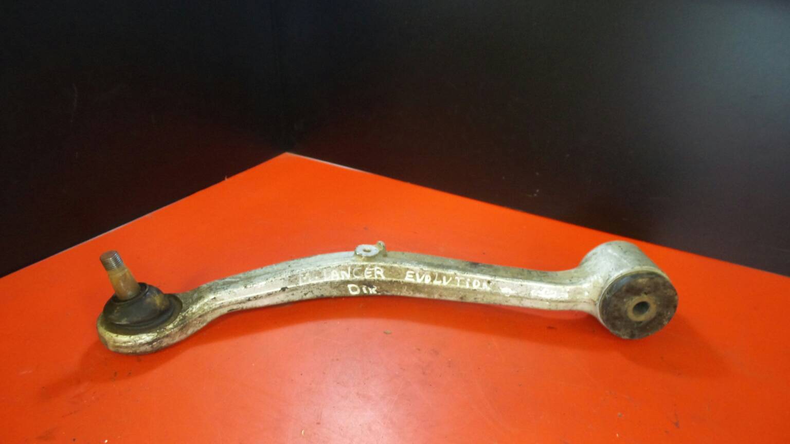 Bras de suspension Avant Droite MITSUBISHI Lancer VIII Sedan (CY_A, CZ_A)