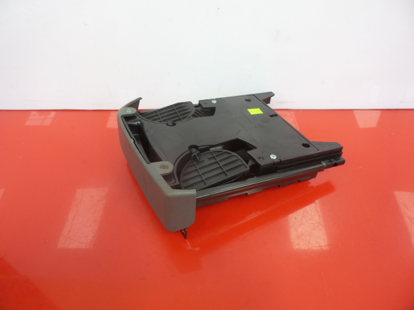 Plástico genérico CHRYSLER Voyager IV (RG, RS) Imagem-2