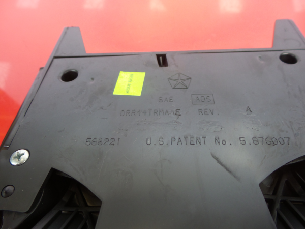 Plástico genérico CHRYSLER Voyager IV (RG, RS) Imagem-3