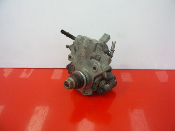 Injector pump MERCEDES-BENZ Classe C (W204)