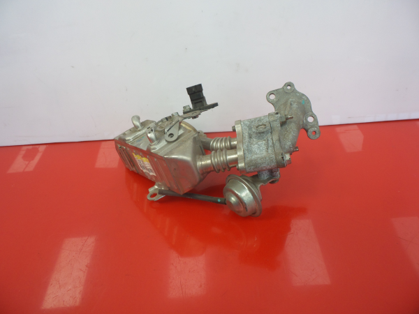 Radiador de gases / EGR TOYOTA Yaris (_P9_)