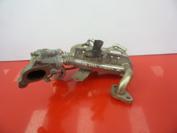 Radiador de gases / EGR TOYOTA Yaris (_P9_) Imagem-4
