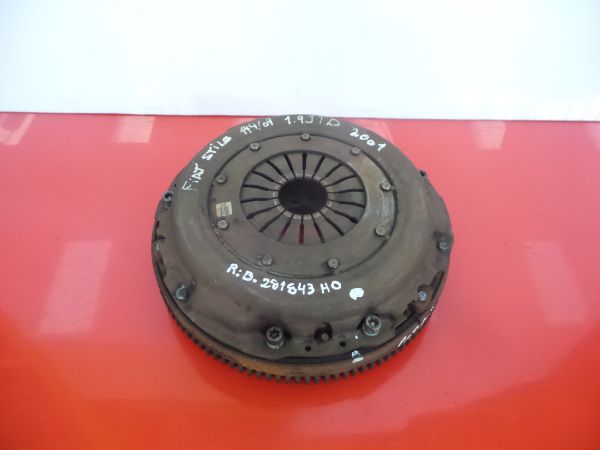 Volante do motor FIAT Stilo (192_) Imagem-1