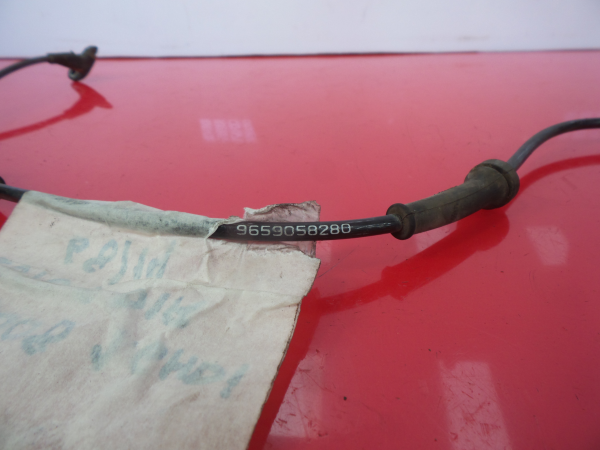 Sensor ABS Delantero Derecho PEUGEOT 3008 I (0U_) Imagem-4