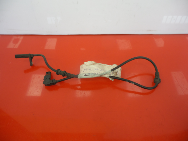 Capteur ABS avant Droite MERCEDES-BENZ Classe C (W204)