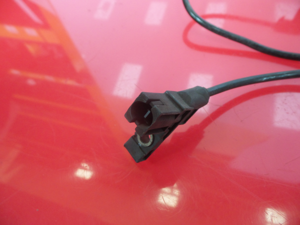 ABS Sensor vorne links MERCEDES-BENZ Classe C (W204) Imagem-3