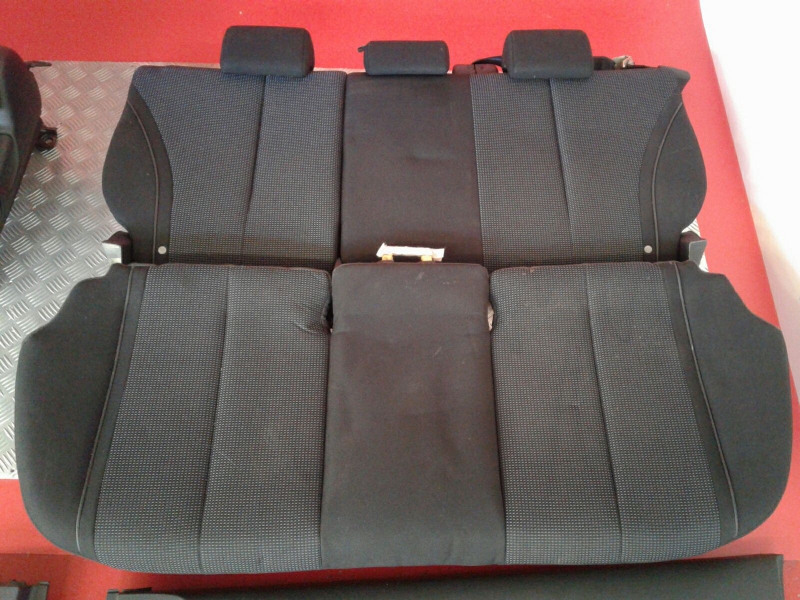 Seats set MAZDA 2 (DE) Imagem-2