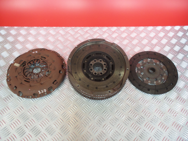 Volant moteur LEXUS IS II (GSE2_, ALE2_, USE2_) Imagem-3