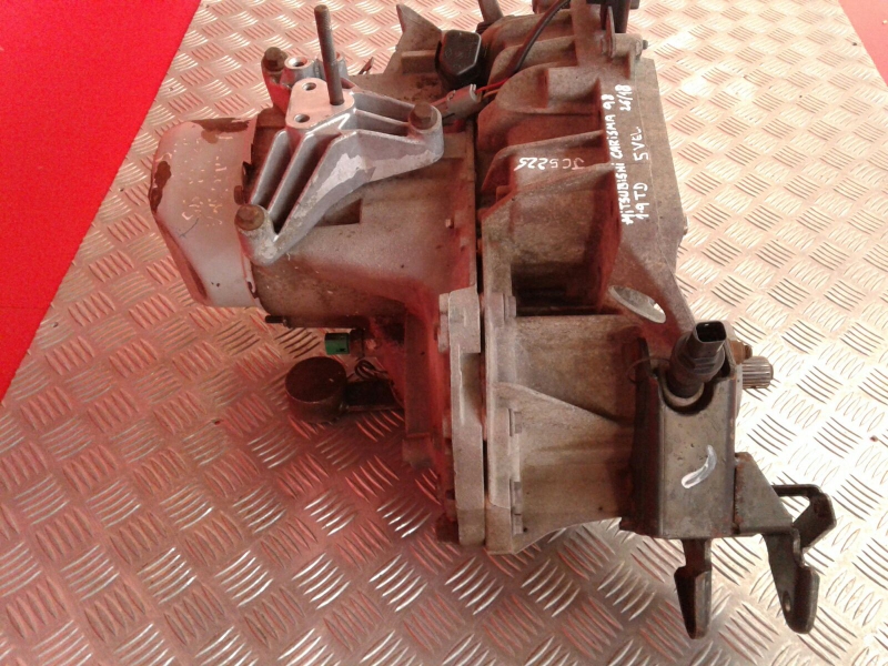 Boîte de vitesses manuelle MITSUBISHI Carisma Hatchback (DA_) Imagem-2