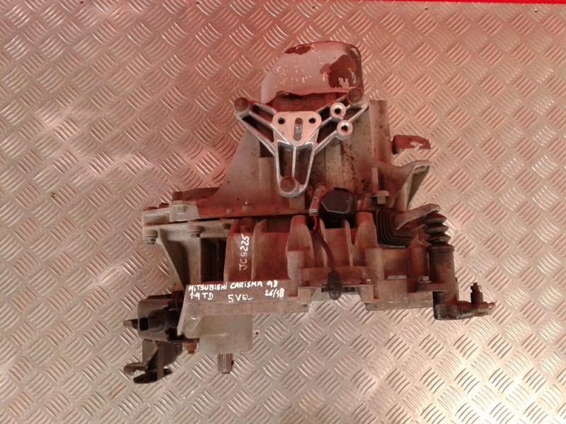 Boîte de vitesses manuelle MITSUBISHI Carisma Hatchback (DA_) Imagem-4