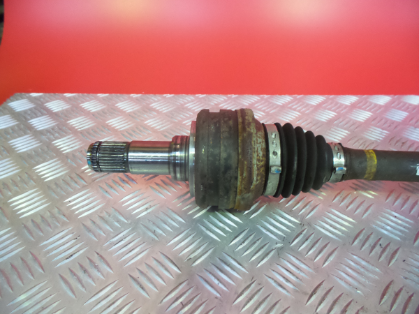 Transmission arrière Droite LEXUS IS II (GSE2_, ALE2_, USE2_) Imagem-2