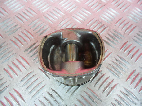 Piston de moteur VOLKSWAGEN Phaeton (3D) Imagem-2