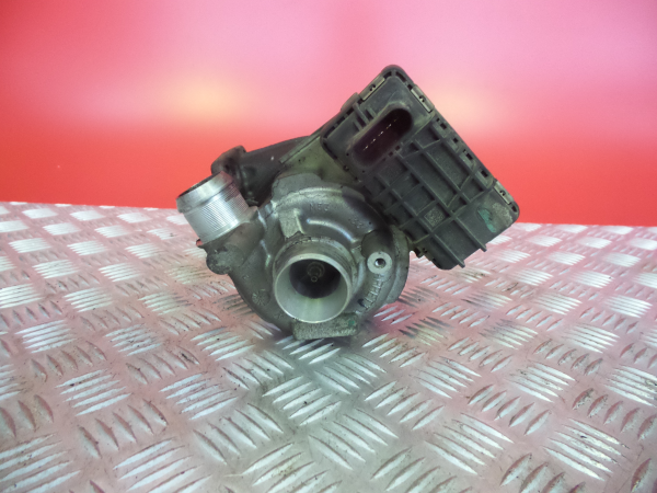 Turbo / compressor PEUGEOT 607 (9D, 9U) Imagem-2