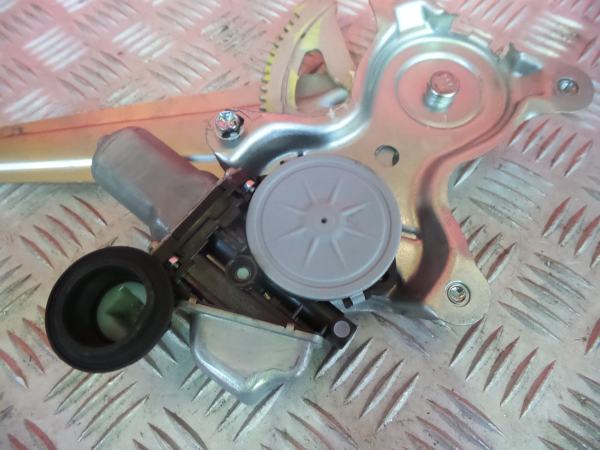 Left rear window regulator LEXUS CT (ZWA10_) Imagem-3
